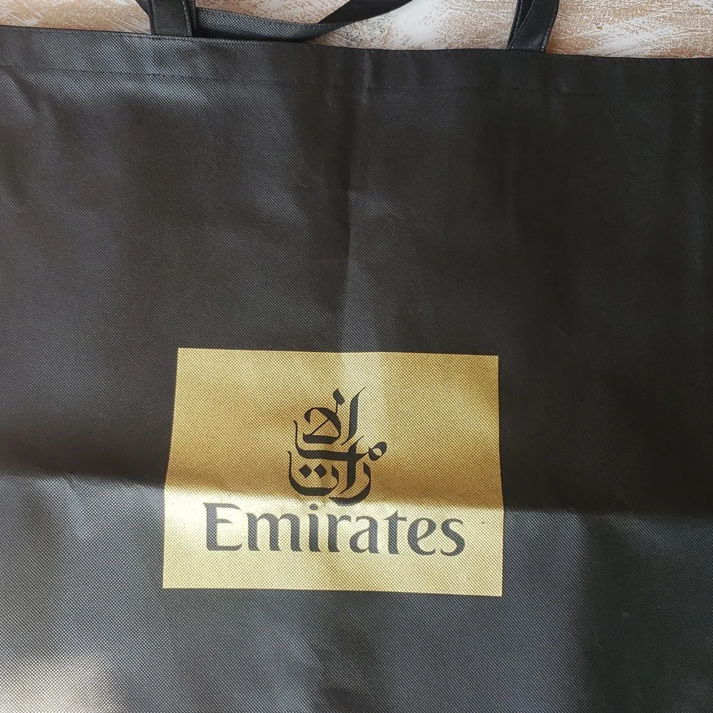 Emirates Tote